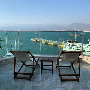 Exclusive Terrace At Marina Фетхие